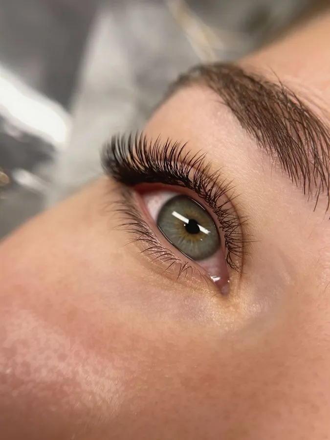 Lashes · Hybrid Set — FILTER Ladies Salon Abu Dhabi